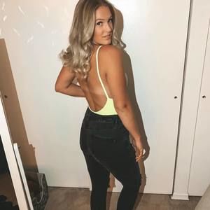 Meet your Posher, Klair